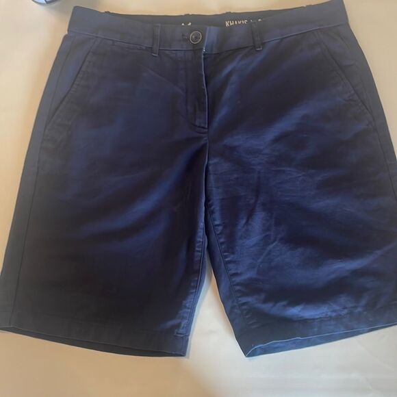 Khakis by GAP Boyfriend roll up Navy blue shorts Size 4 - Picture 1 of 7